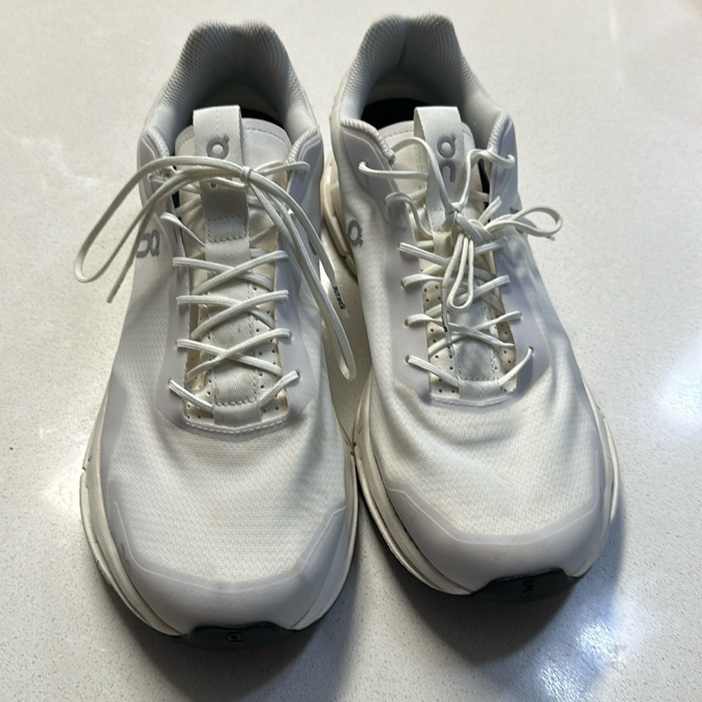 OnCloud Men’s White Cloudnova Form